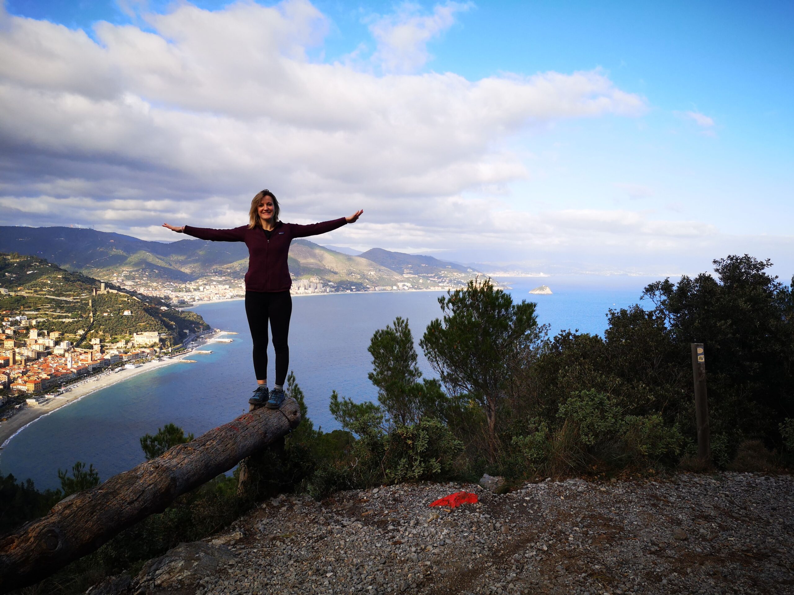 Hiking in Liguria: Sentiero del Pellegrino and la Grotta dei Falsari